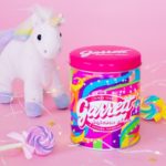 2年振りに復活販売🌟レインボーカラーが可愛い、ギャレットポップコーンの「Unicorn缶」🦄