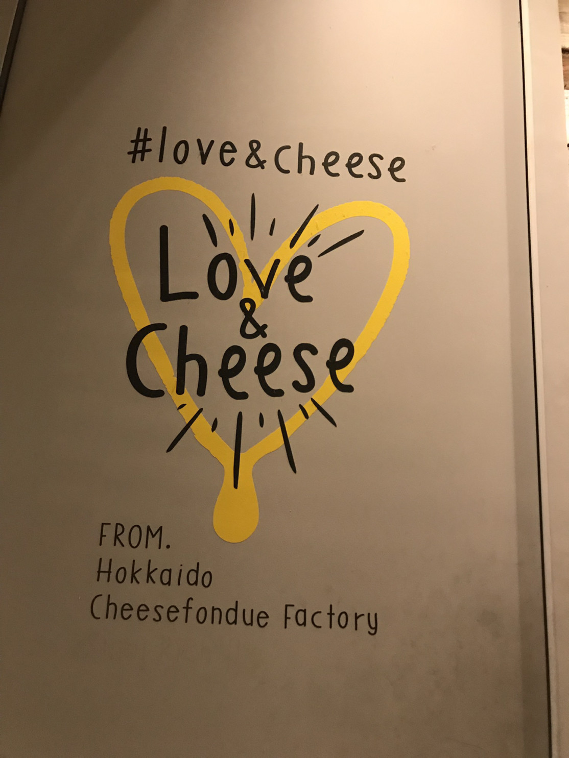 チーズ好き必見！溢れるラクレットチーズのお店♥