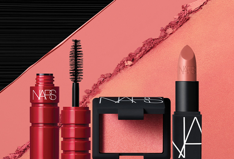 「ナーズ」が誇るアイテムがミニサイズに💄♡「NARS ミニセダクションセット」数量限定で発売🌹✨