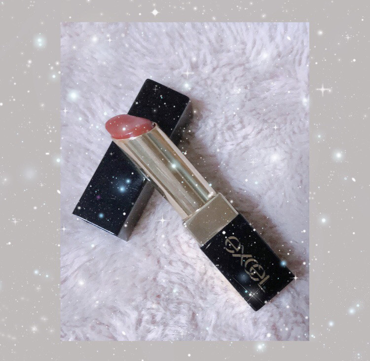 リッチなツヤと美発色💄サナエクセルのバームリップ🌟