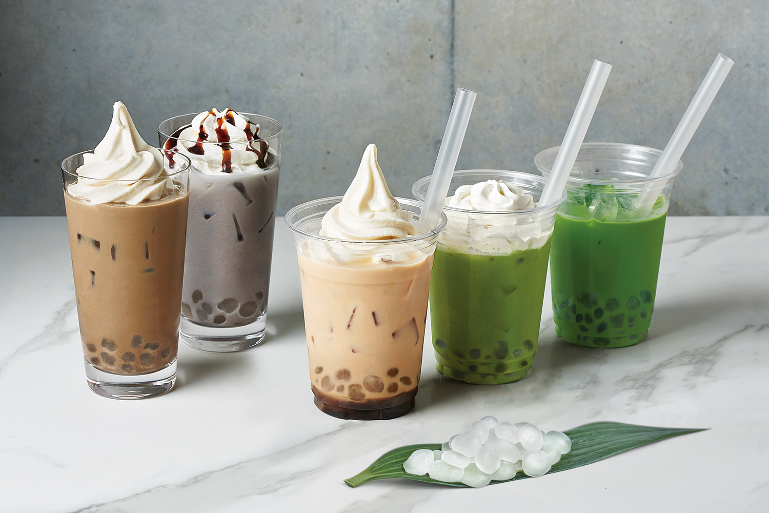 【nana’s green tea】モチモチわらび餅入りの新触感ドリンク「mochi latte –モチラテ-」7月15日販売開始💚🌼