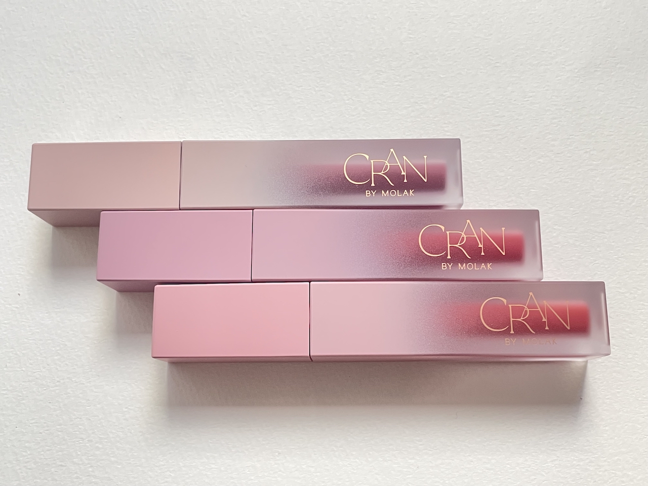 【全色スウォッチ】宮脇咲良さんプロデュース『CRAN BY MOLAK』の第一弾商品「ブルームジェリーティント 〈リップティント〉」が可愛い🌸🤍