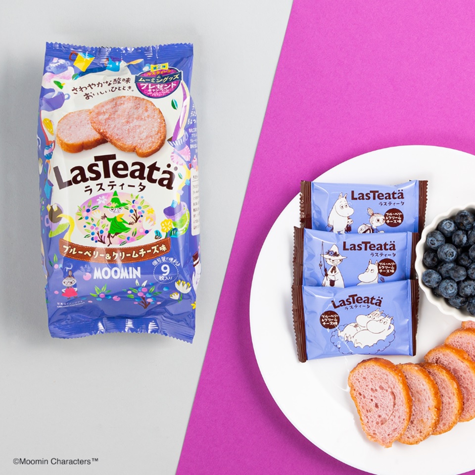 【注目お菓子!!】ひとくちラスクの『LasTeatä（ラスティータ）』に期間限定フレーバー＜ブルーベリー＆クリームチーズ味＞が7月4日(月)から登場😋🫐🧀💜可愛すぎるムーミンとのコラボパッケージ❕