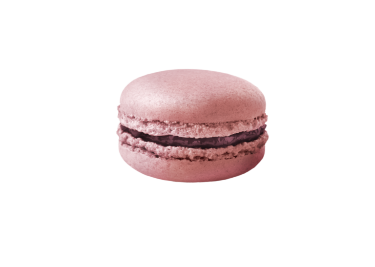 【マックカフェ】McCafe(R)のマカロン初のフレーバー ️冬にぴったりな上品な甘酸っぱい味わい 「マカロン カシスストロベリー」11月30 ...