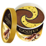 【GODIVA】カップで楽しめるエクレア風味のアイスクリーム！ゴディバ カップアイス「チョコレートエクレア風アイス」を3月20日(月)からコンビニエンスストアで順次数量限定販売🍨🍫🤎
